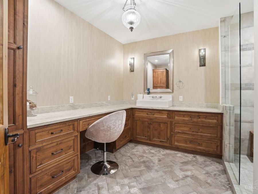 Property Image 73