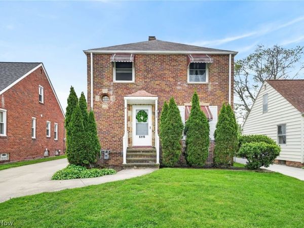 6115 Brownfield Drive , Parma, OH 44129