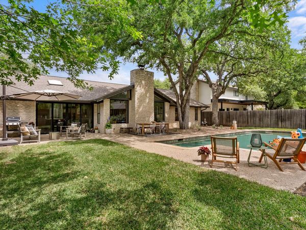 10503 Spicewood PKWY, Austin, TX 78750