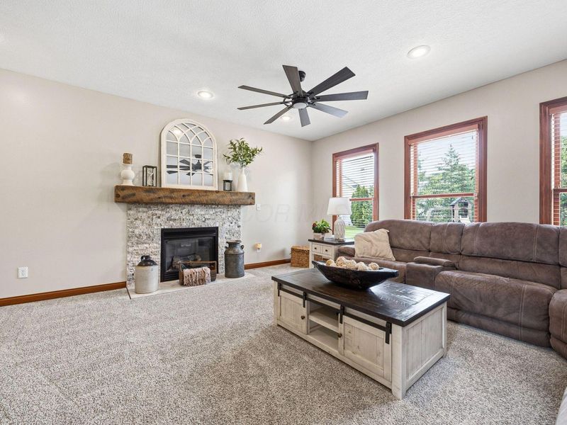 2643 Sandhurst Drive, Lewis Center, OH 43035 Photo 19