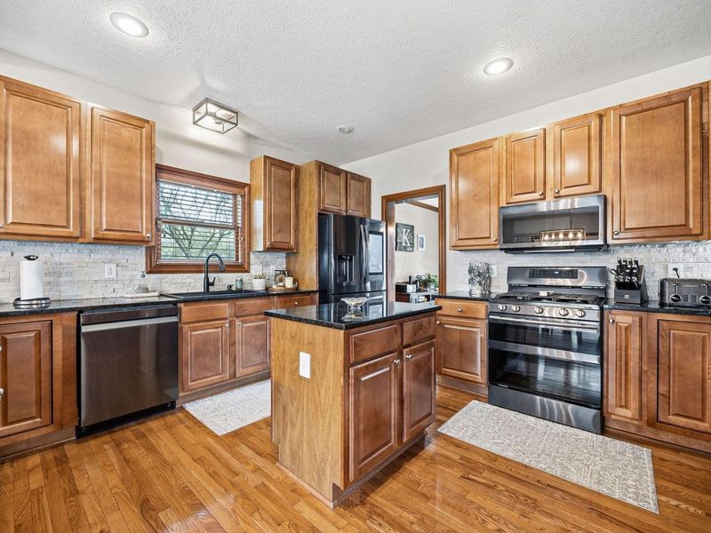 2643 Sandhurst Drive, Lewis Center, OH 43035 Photo 29