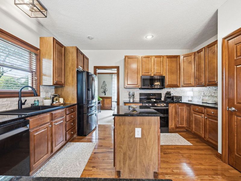 2643 Sandhurst Drive, Lewis Center, OH 43035 Photo 30
