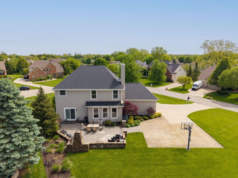 2643 Sandhurst Drive, Lewis Center, OH 43035 Photo 4