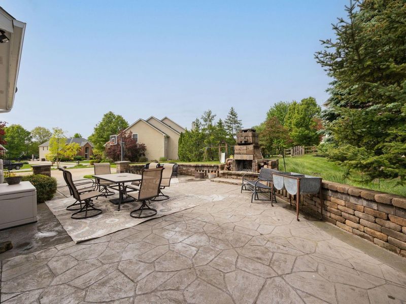 2643 Sandhurst Drive, Lewis Center, OH 43035 Photo 68