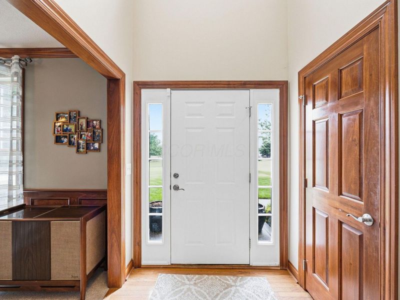 2643 Sandhurst Drive, Lewis Center, OH 43035 Photo 8