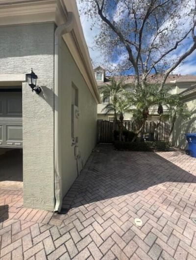 211 E Thatch Palm Circle, Jupiter, FL 33458 Photo