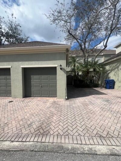 211 E Thatch Palm Circle, Jupiter, FL 33458 Photo