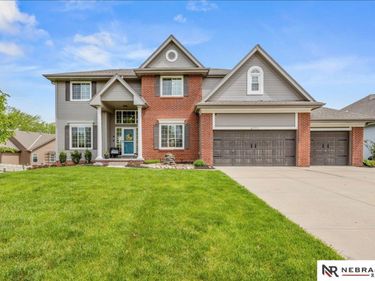 6711 S 185th Avenue , Omaha, NE 68135