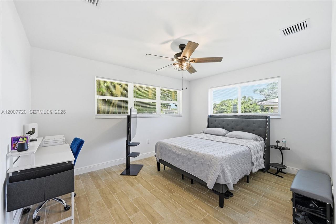 6900 NW 14th St, Plantation, FL 33313 Photo