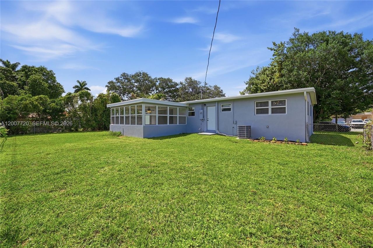 6900 NW 14th St, Plantation, FL 33313 Photo