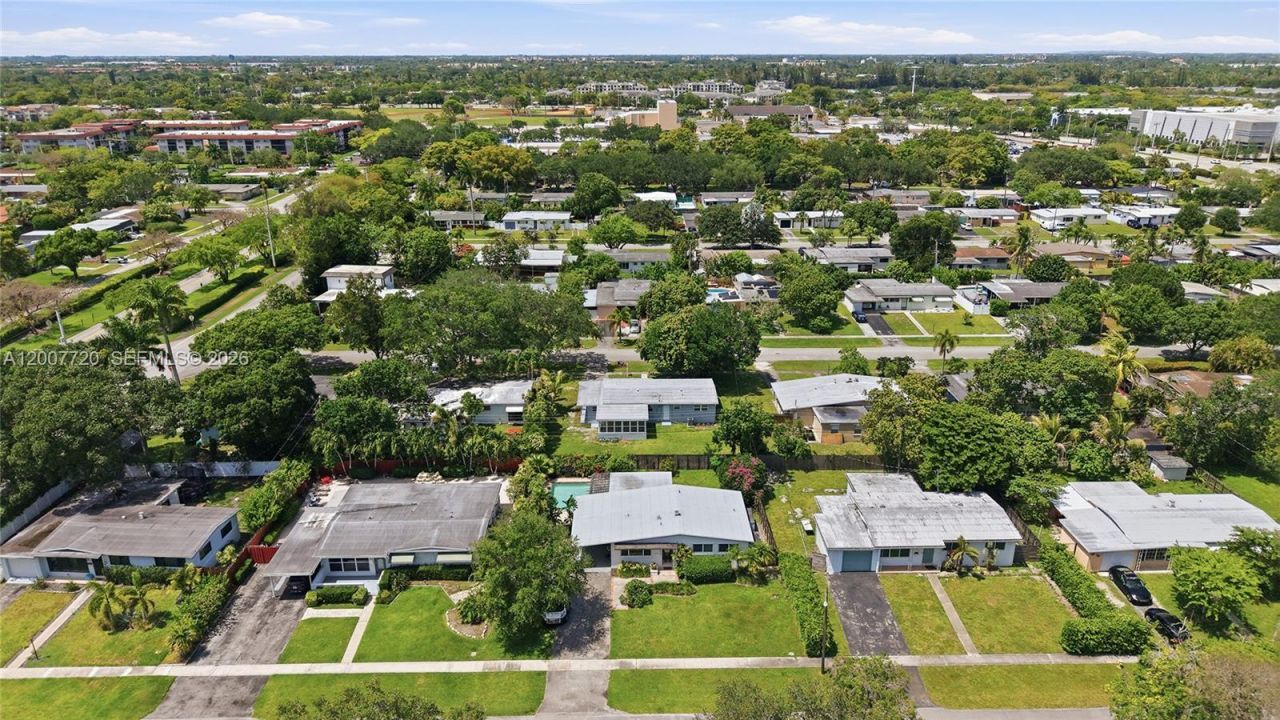 6900 NW 14th St, Plantation, FL 33313 Photo