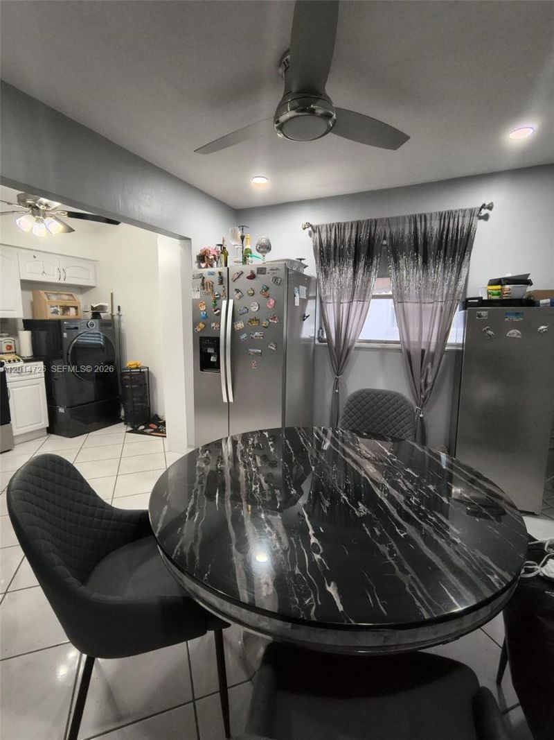 8600 NW 57th Ct, Tamarac, FL 33321 Photo