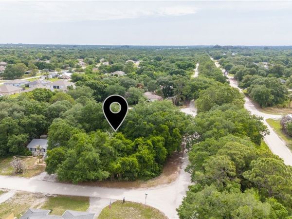 10279 N 89th Street, Vero Beach, FL 32967
