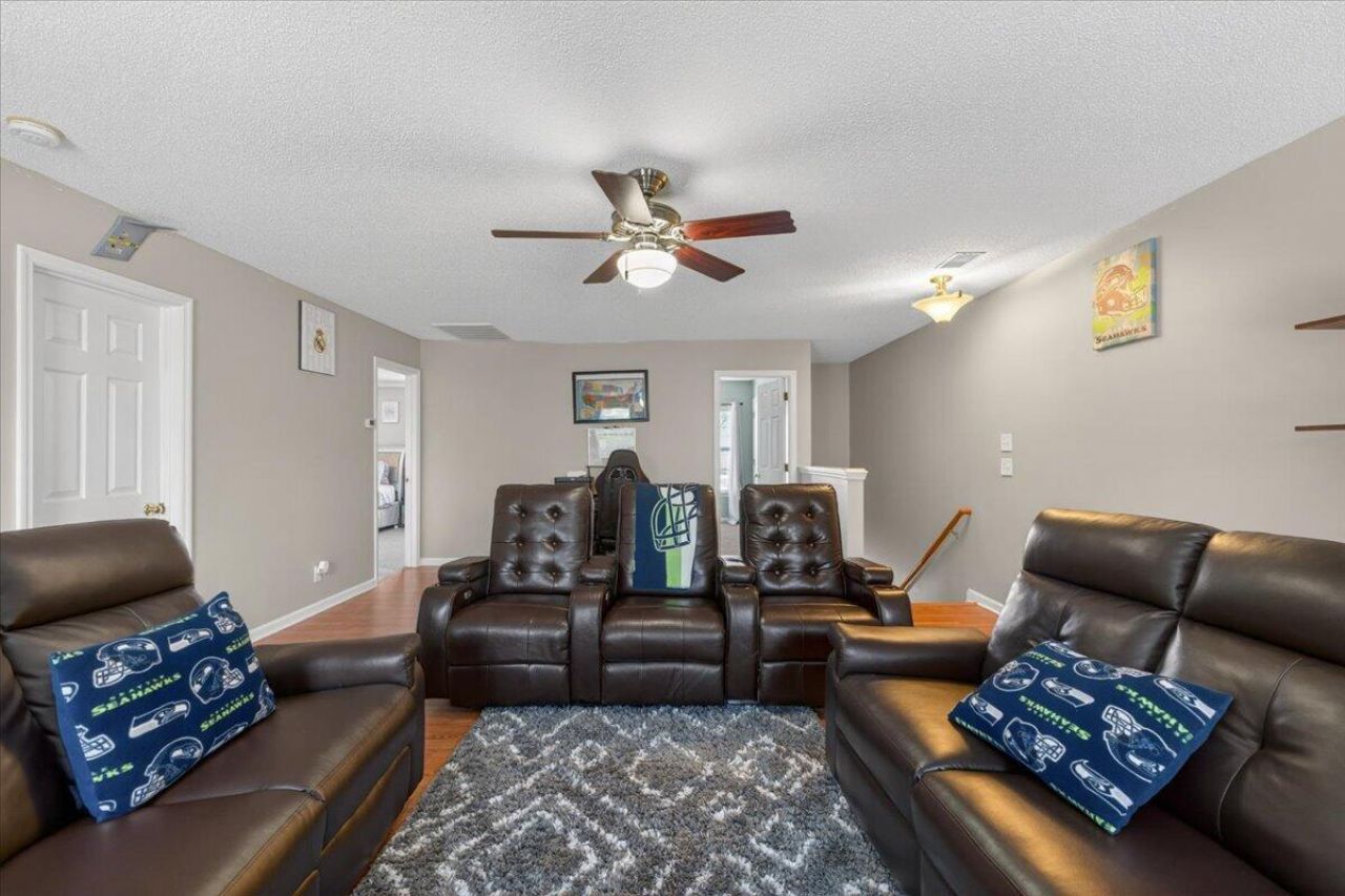 102 Vinca Drive Photo 25