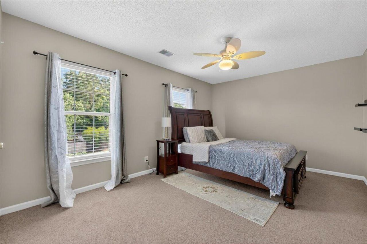 102 Vinca Drive Photo 26