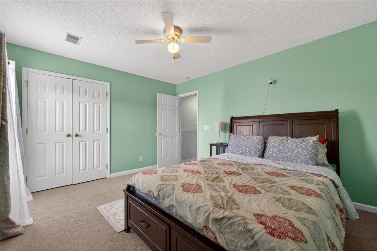 102 Vinca Drive Photo 36