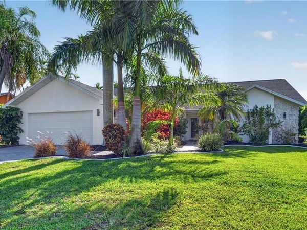 4225 SW 2nd AVE, CAPE CORAL, FL 33914