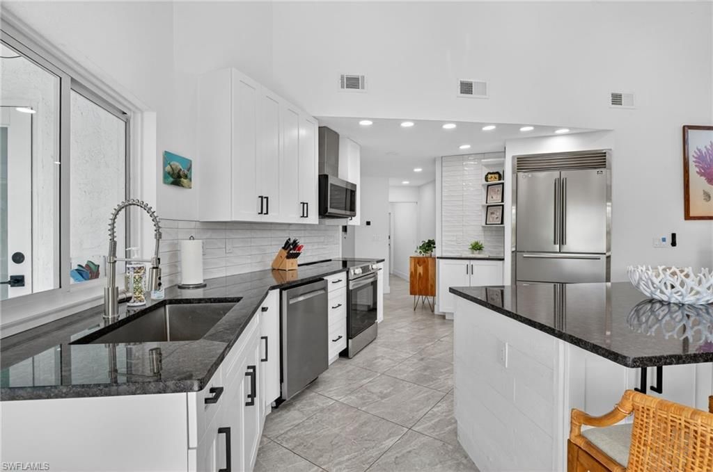 4225 SW 2nd Ave, Cape Coral, FL 33914 Photo