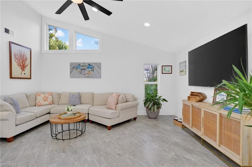 4225 SW 2nd Ave, Cape Coral, FL 33914 Photo
