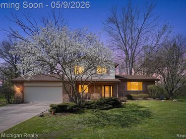 4291 HallMark Court, Flint Twp, MI 48532