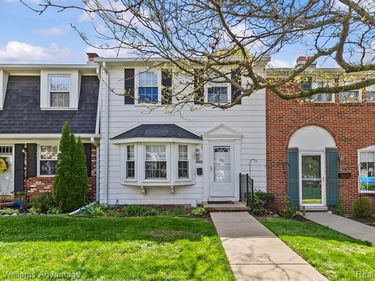 42930 Richards Court, Northville Twp, MI 48167