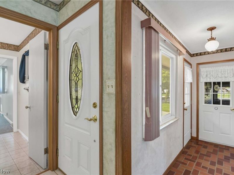 8089 Wesley Drive, Strongsville, OH 44136 Photo 15