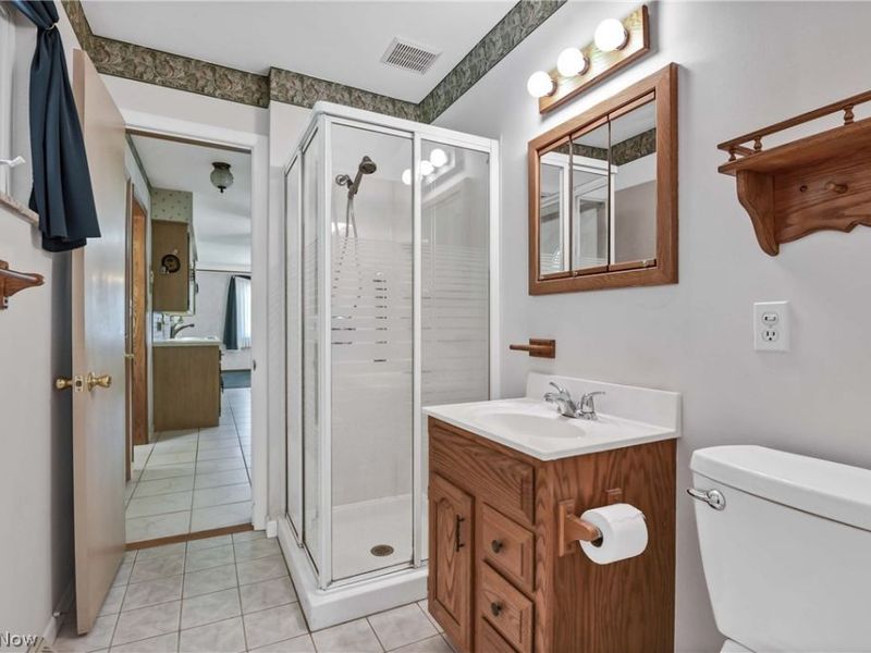 8089 Wesley Drive, Strongsville, OH 44136 Photo 18