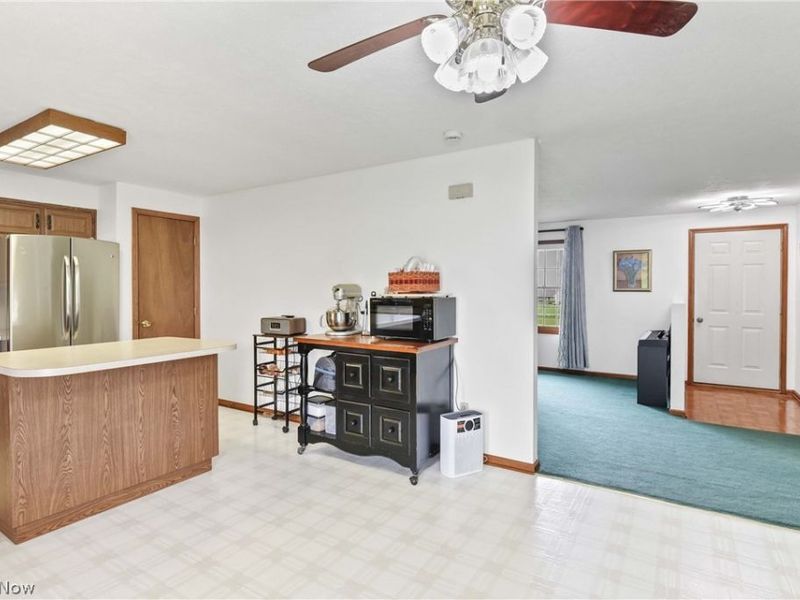9550 Spencer Road, Homerville, OH 44235 Photo 12