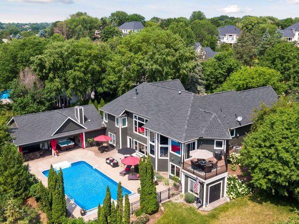 3832 Fairway Terrace, Woodbury, MN 55125