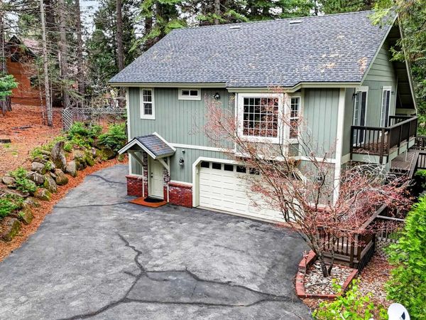 1220 Lynx Road, Lake Almanor, CA 96137