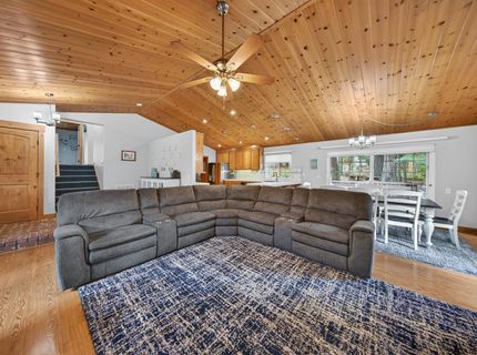 1220 Lynx Road, Lake Almanor, CA 96137 Photo