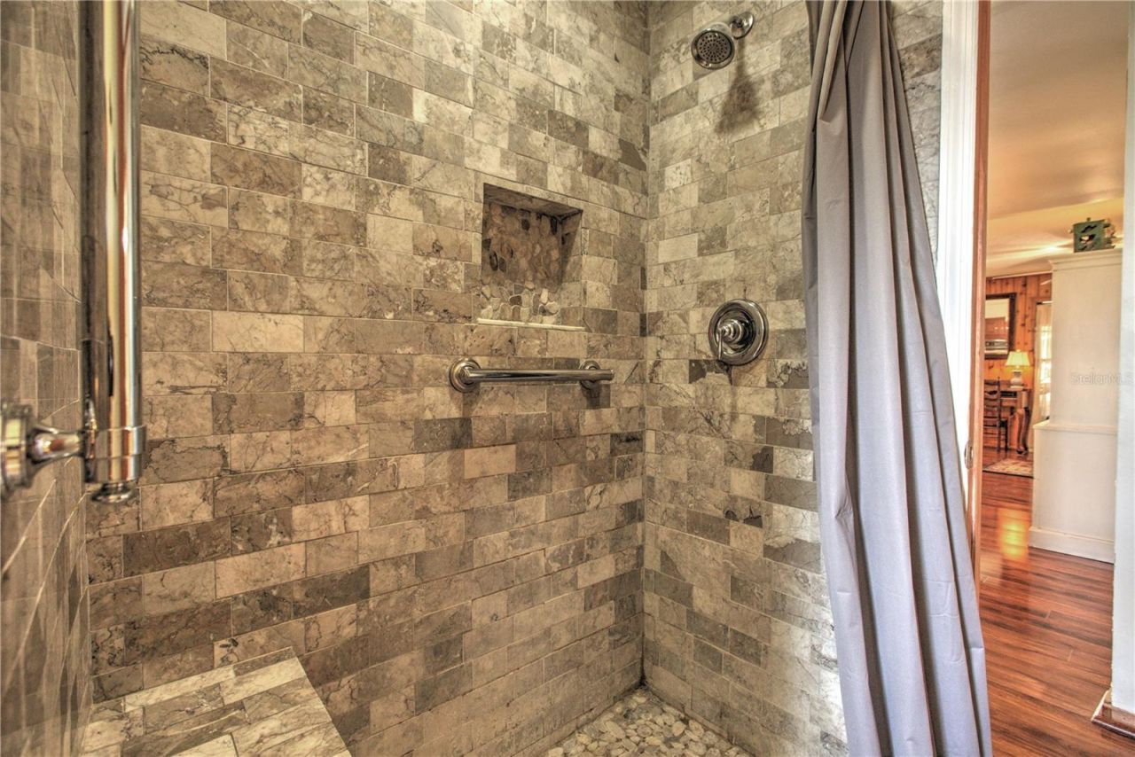 825 E 23rd Avenue, New Smyrna Beach, FL 32169 Photo