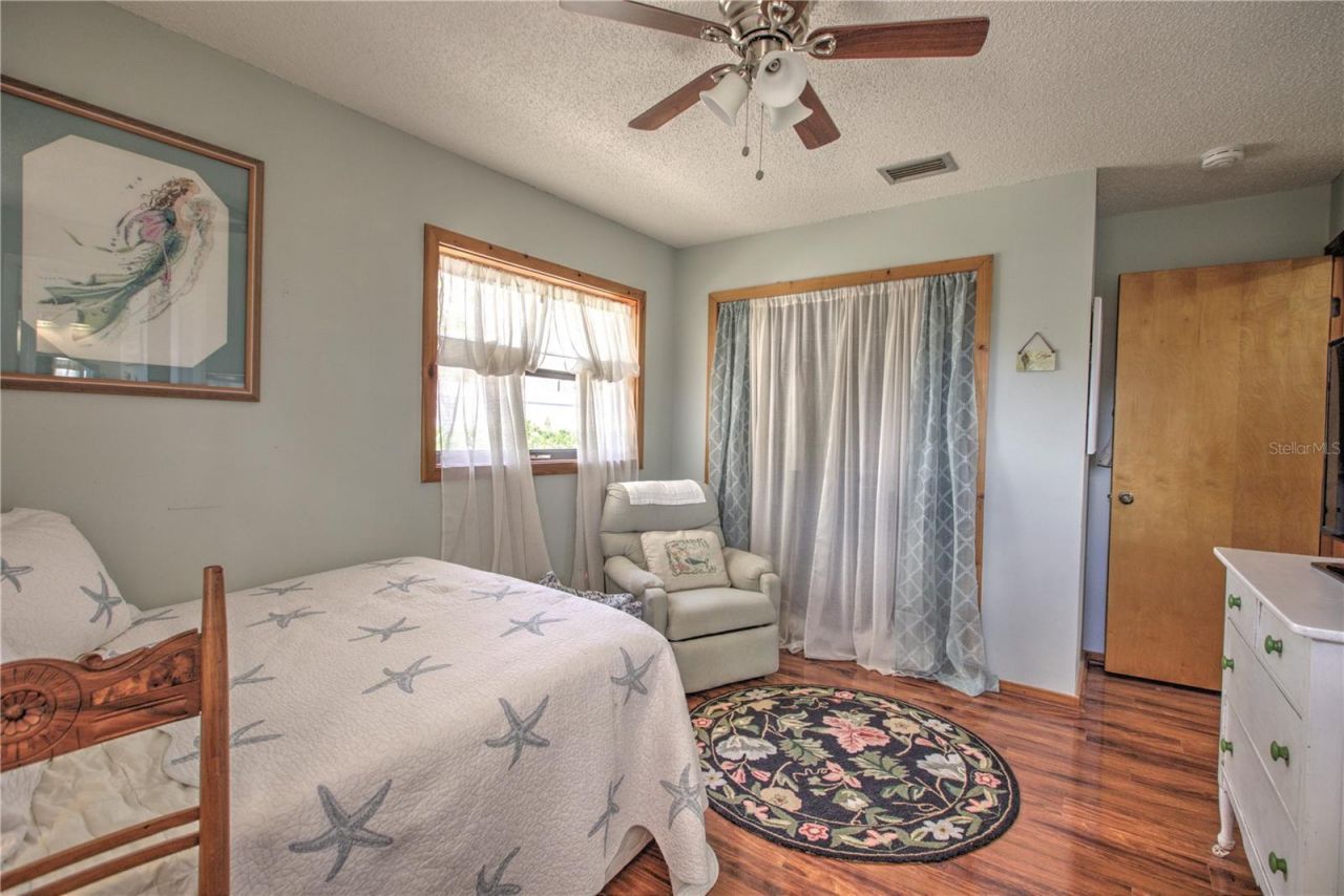 825 E 23rd Avenue, New Smyrna Beach, FL 32169 Photo