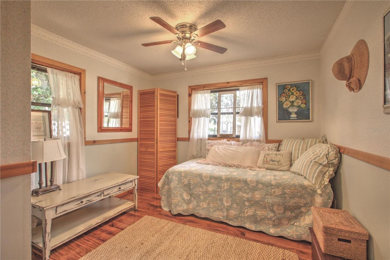 825 E 23rd Avenue, New Smyrna Beach, FL 32169 Photo