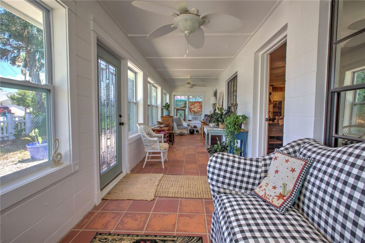 825 E 23rd Avenue, New Smyrna Beach, FL 32169 Photo