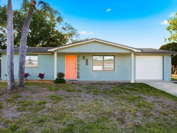 1958 ESSEX DRIVE , HOLIDAY, FL 34691