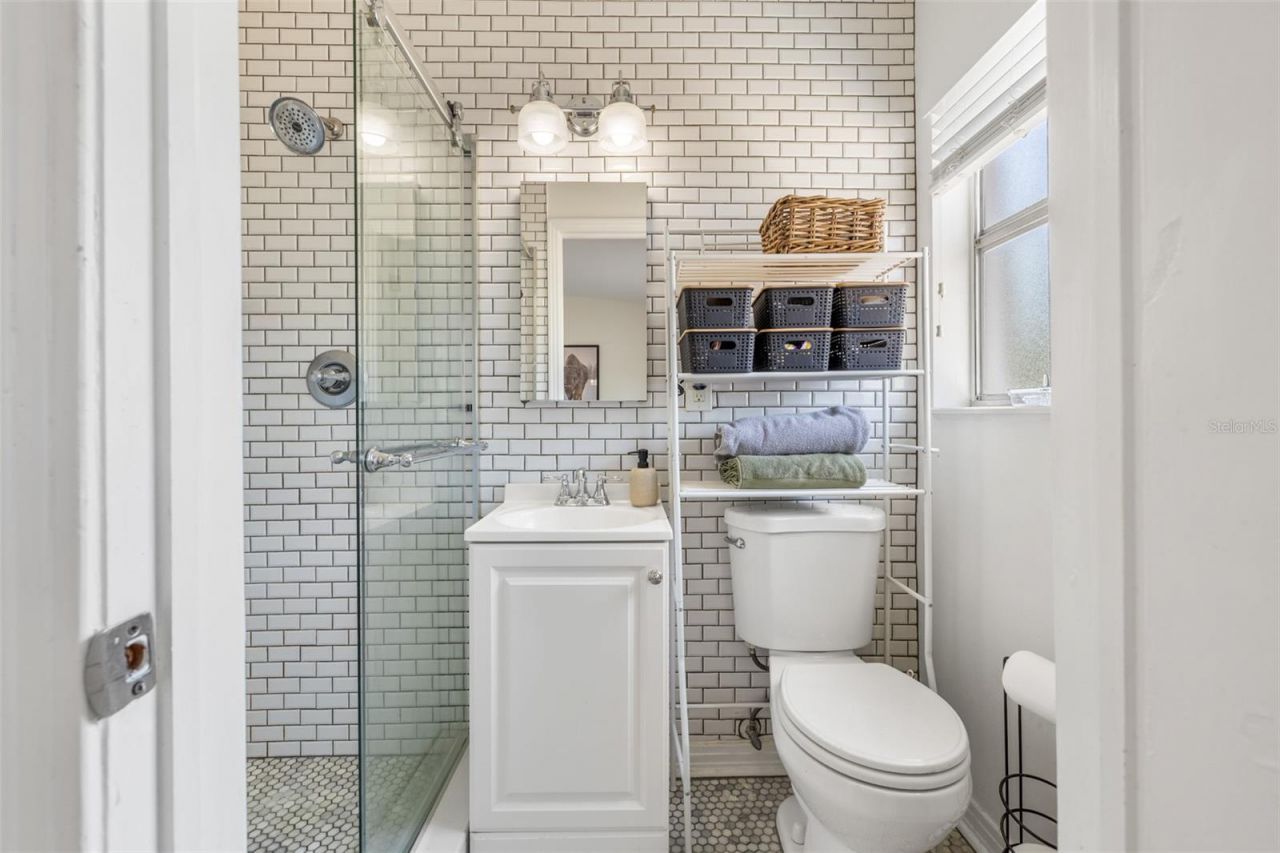 2125 W Hiawatha Street, Tampa, FL 33604 Photo