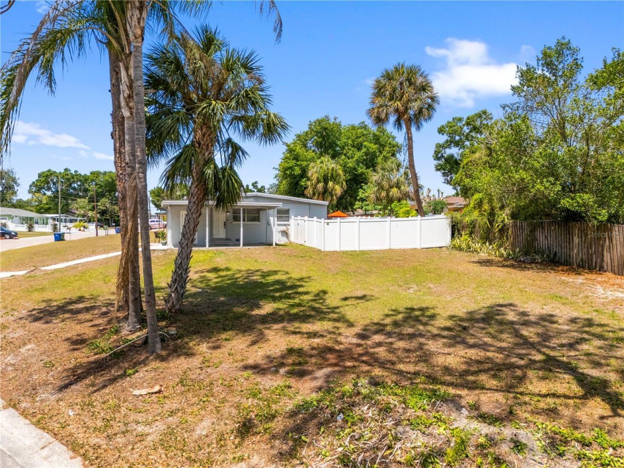 2125 W Hiawatha Street, Tampa, FL 33604 Photo