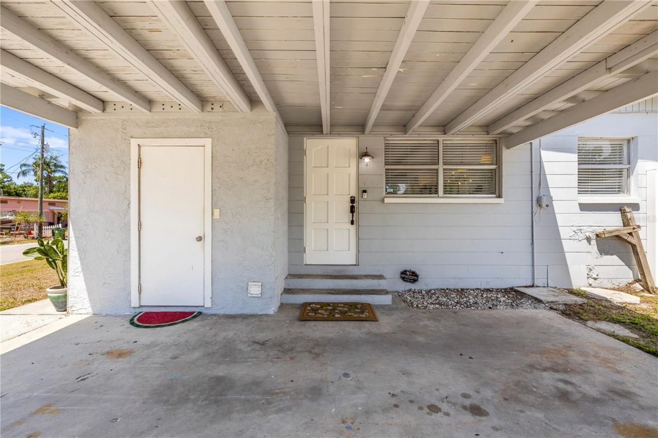 2125 W Hiawatha Street, Tampa, FL 33604 Photo