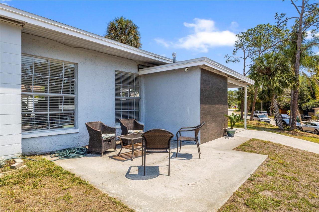 2125 W Hiawatha Street, Tampa, FL 33604 Photo