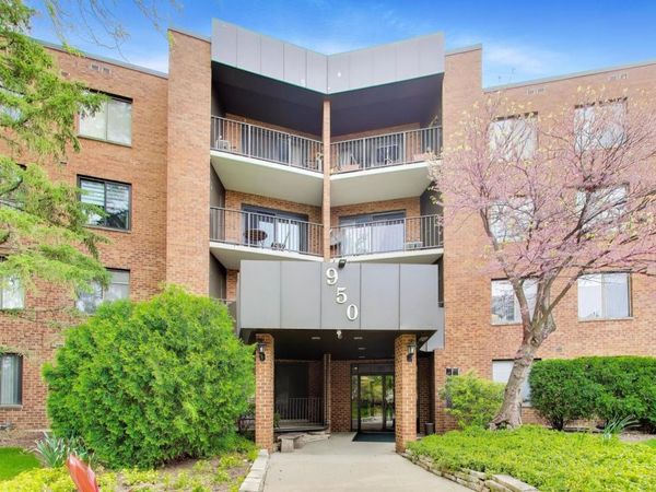 950 E Wilmette Road, Unit 405, Palatine, IL 60074