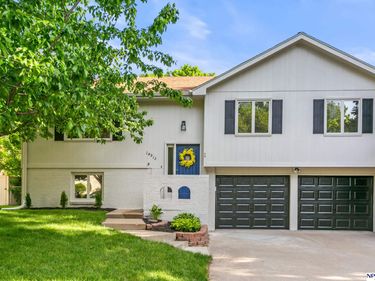 14912 Paul Plaza , Omaha, NE 68154