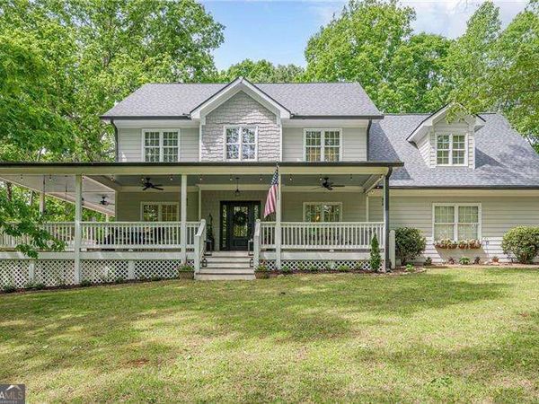 202 Windy Ridge Court, Dawsonville, GA 30534