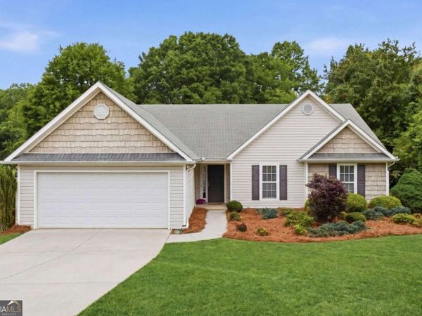 8790 Baycreek Lane, Gainesville, GA 30506