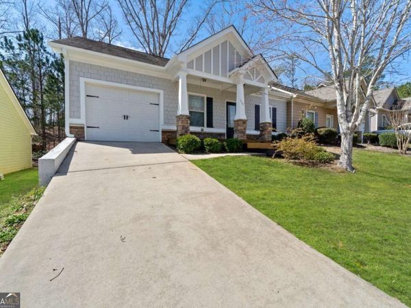 157 Oakwood Drive NW, Milledgeville, GA 31061