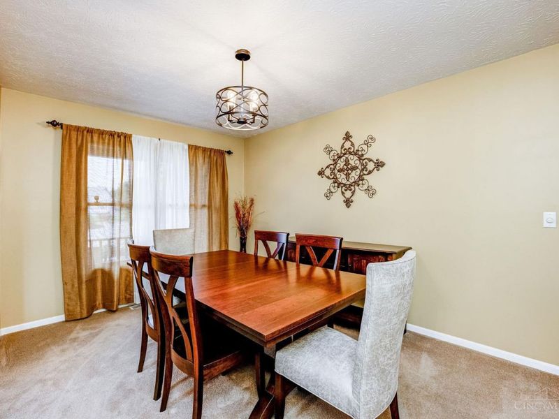 3830 Mack Avenue, Green Township, OH 45248 Photo 10