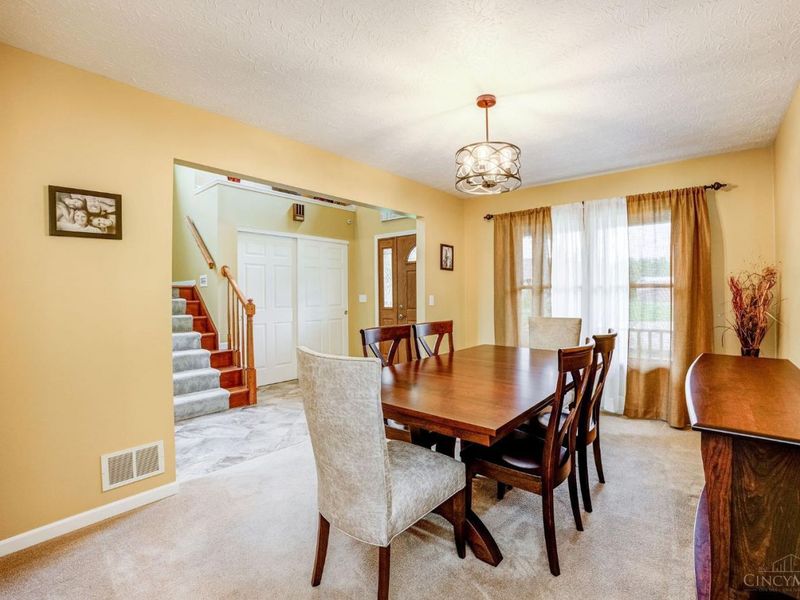 3830 Mack Avenue, Green Township, OH 45248 Photo 12
