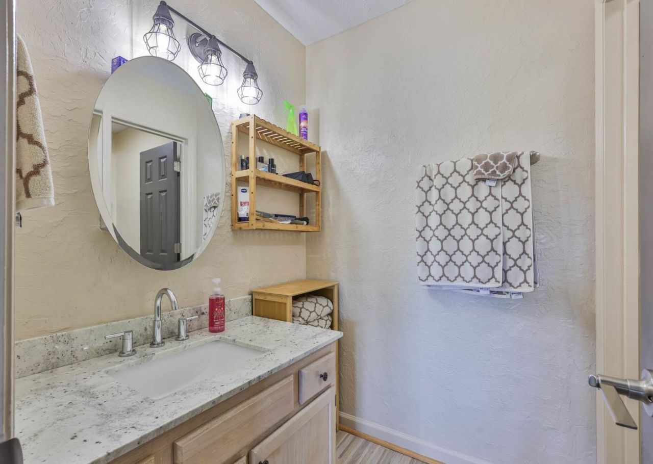 444 Red River Ct.  Photo 10