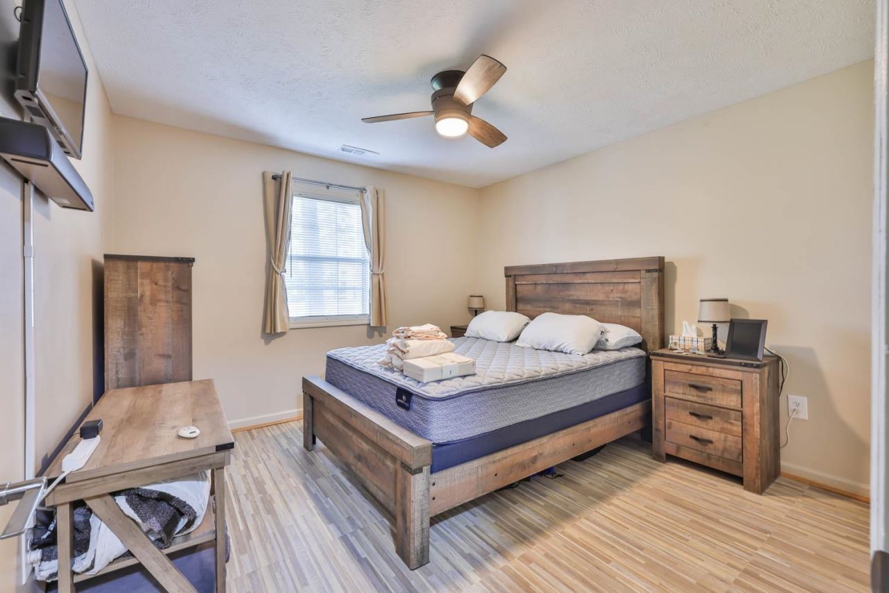 444 Red River Ct.  Photo 14