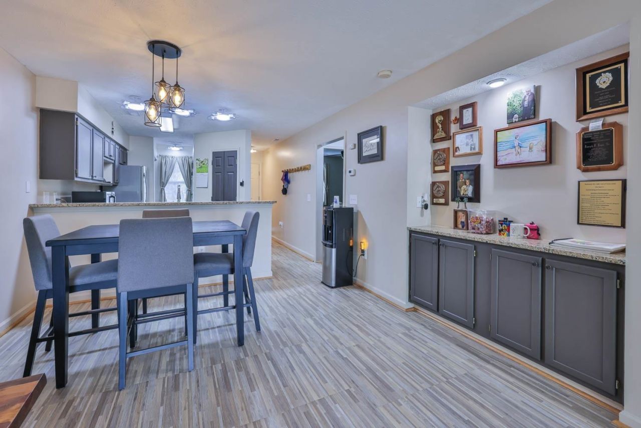 444 Red River Ct.  Photo 7